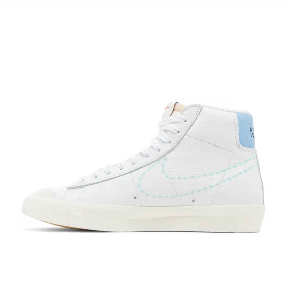2022
Wmns Blazer Mid '77 'Nike 101' - Picture 4 of 5